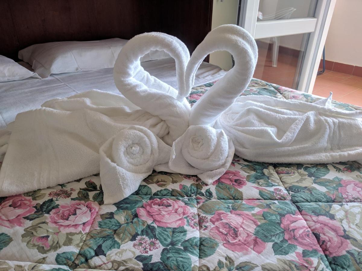 Aparthotel Le Rose Marina Di Bibbona
