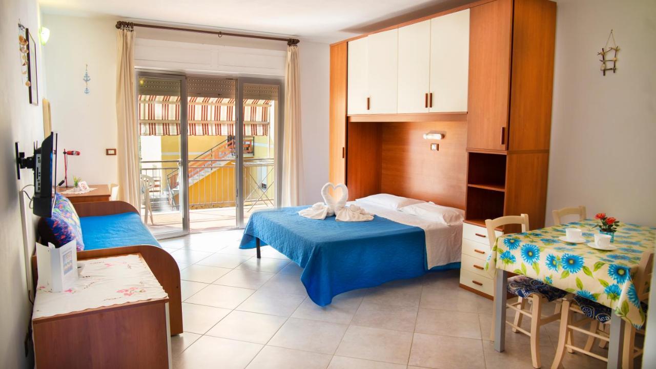 Aparthotel Le Rose 2*