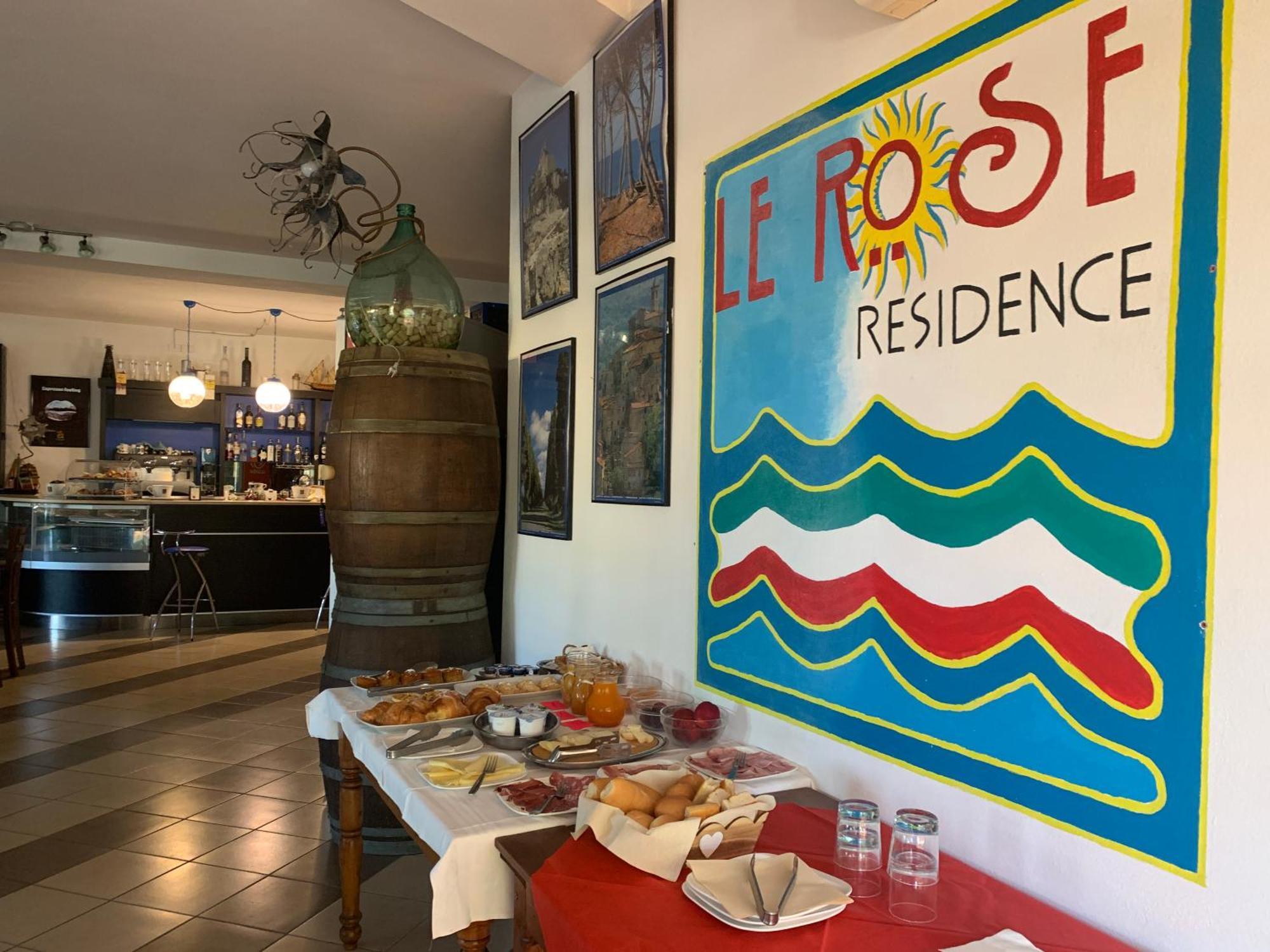 Le Rose Marina Di Bibbona