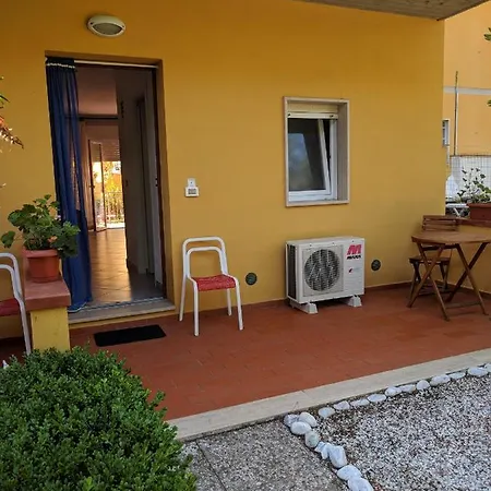 Residence Le Rose Marina Di Bibbona Extérieur photo