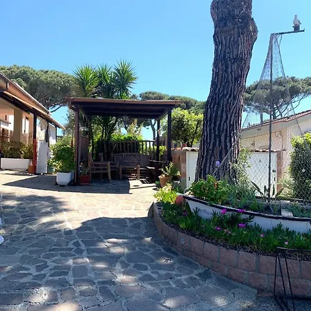Residence Le Rose Marina Di Bibbona Extérieur photo