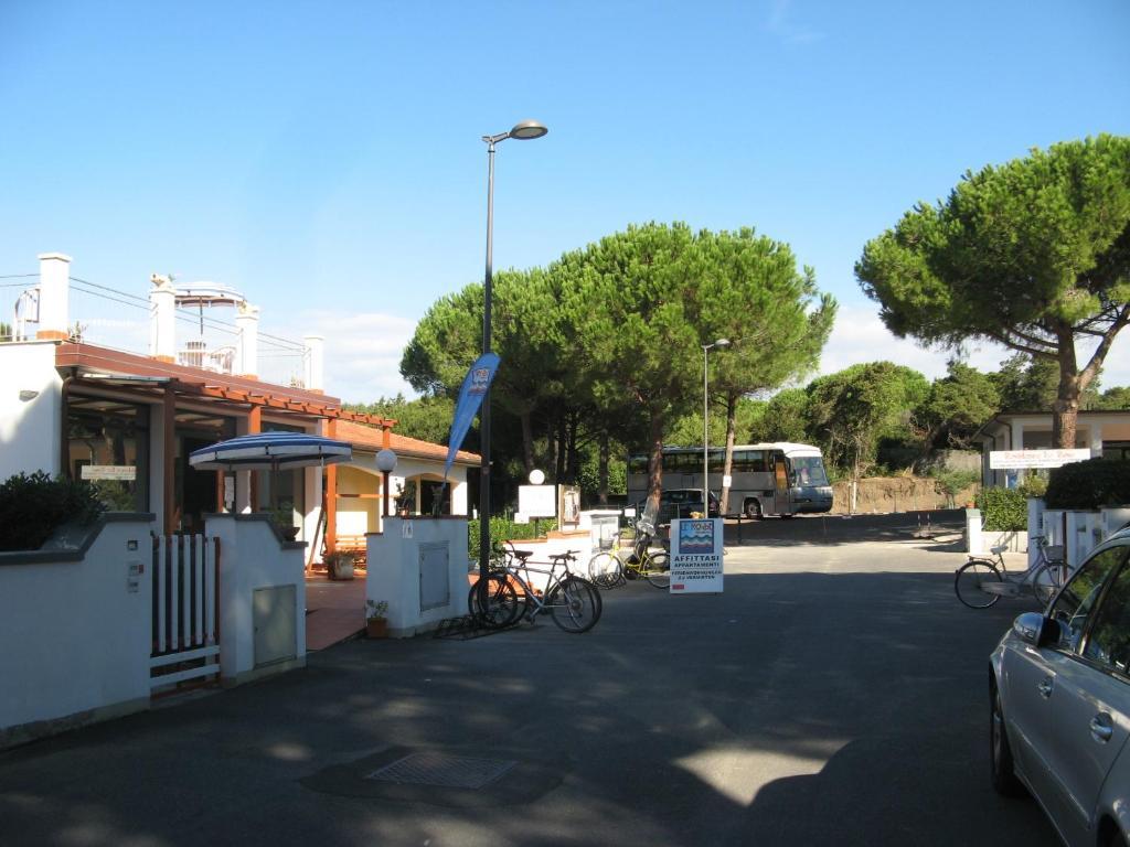 Le Rose Aparthotel 2*